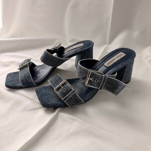 Steve Madden Ladies Menna Buckle Denim Sandals 9